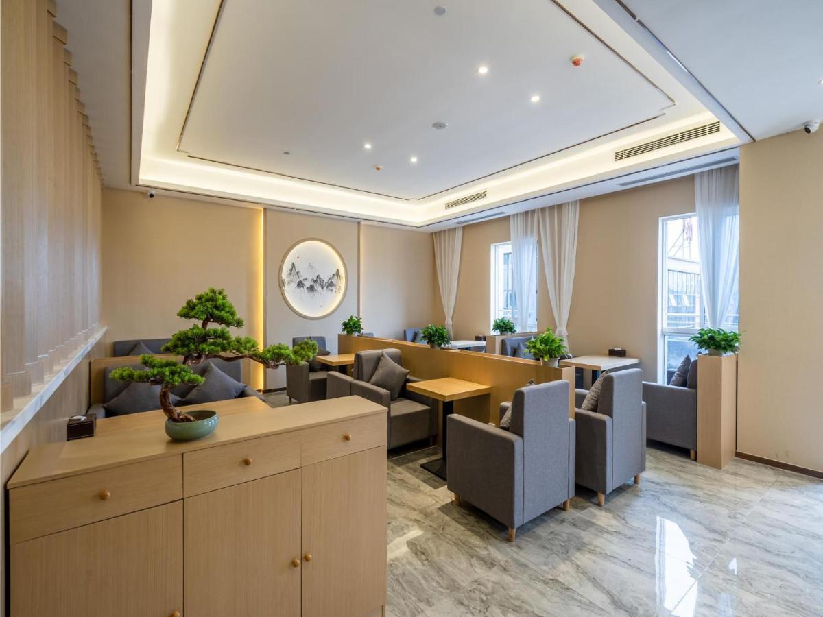 Lavande Hotel Luzhou Wanda Plaza Southwest Commercial City Exteriér fotografie